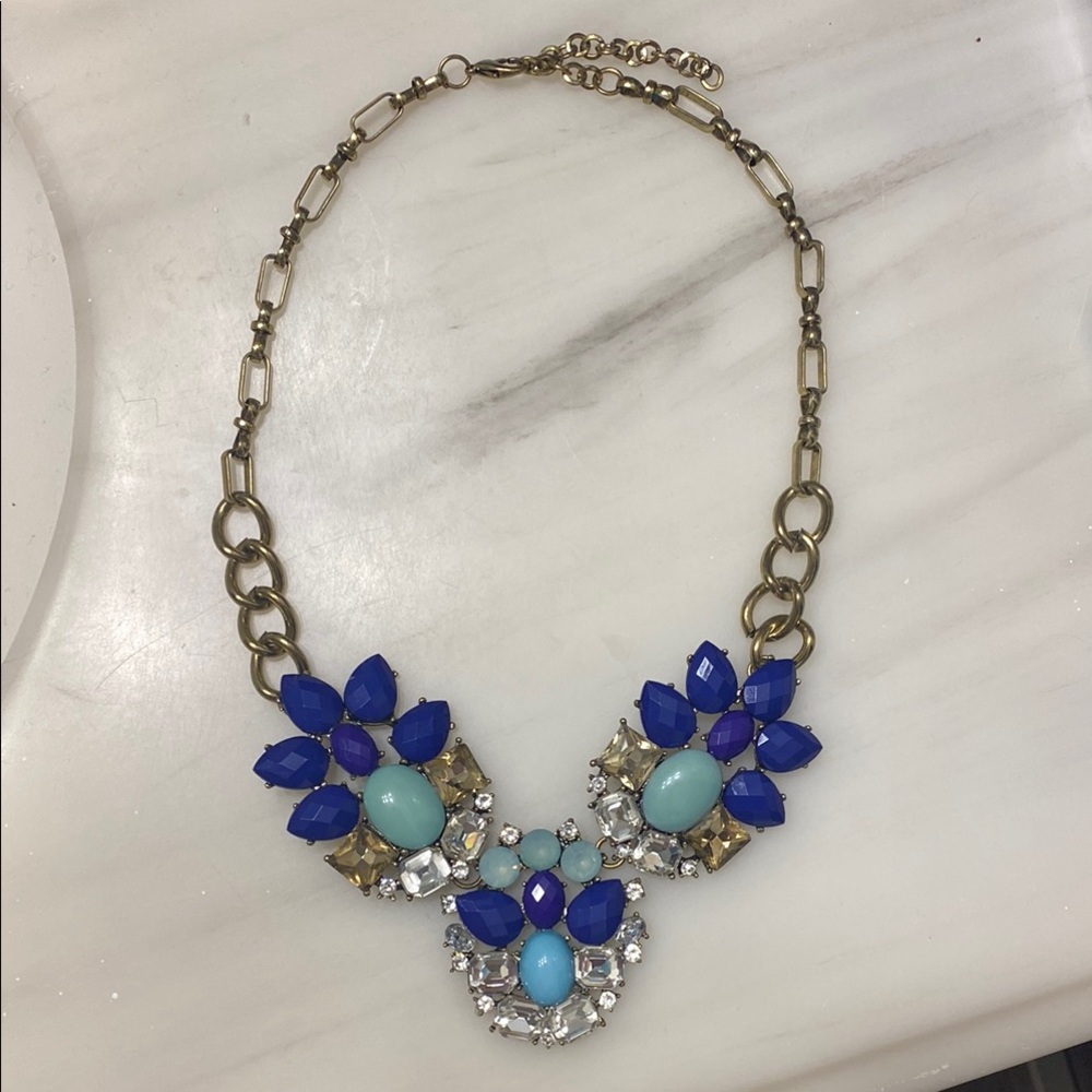 Elegant Blue and Gold Statement Necklace